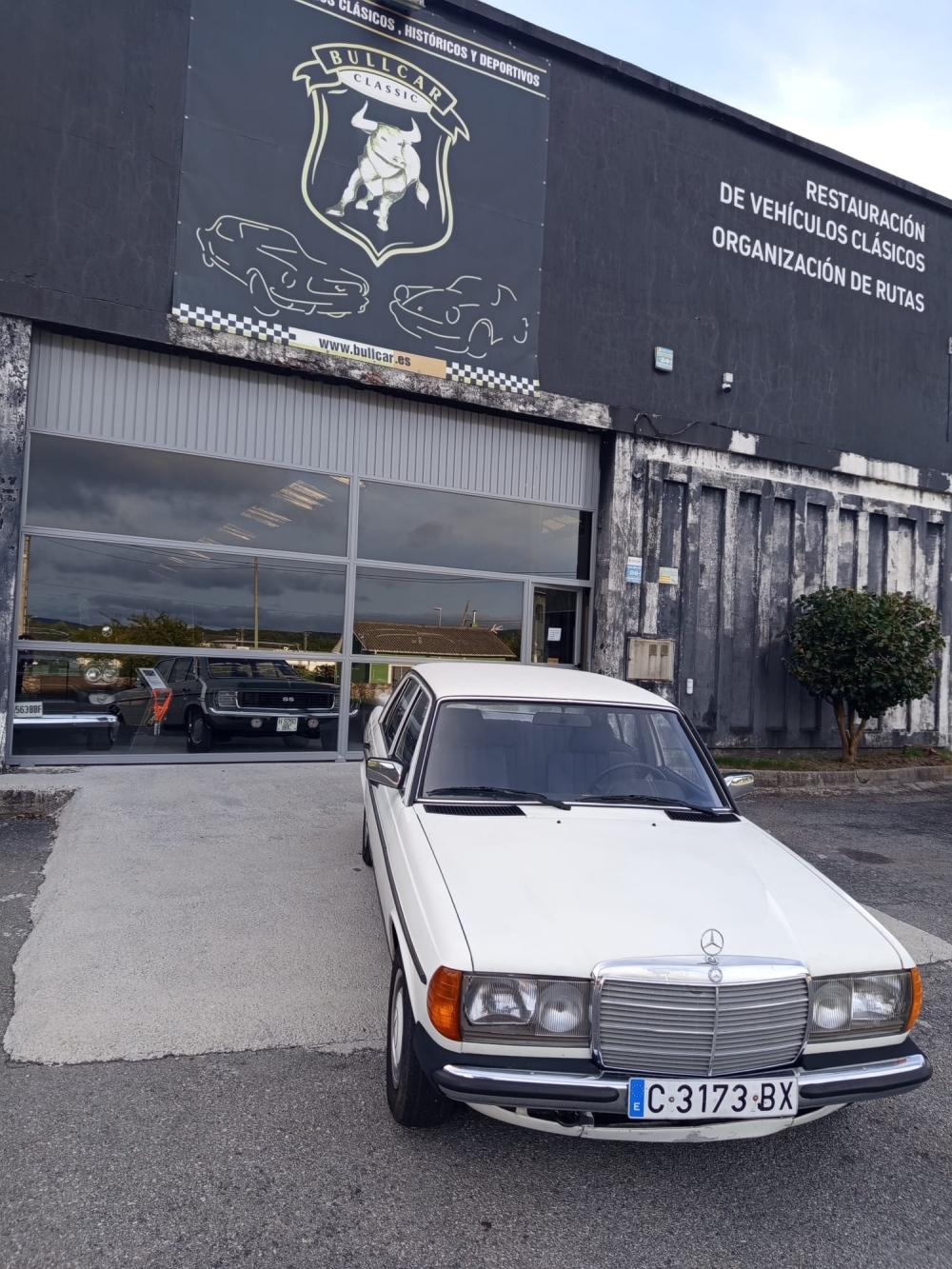 MERCEDES 