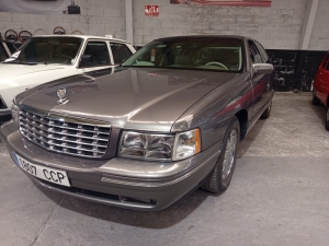 CADILLAC 