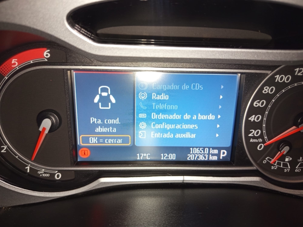 FORD MONDEO