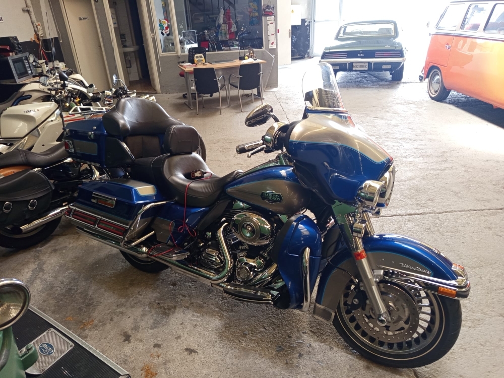 HARLEY DAVIDSON ELECTRA ULTRA GLADE