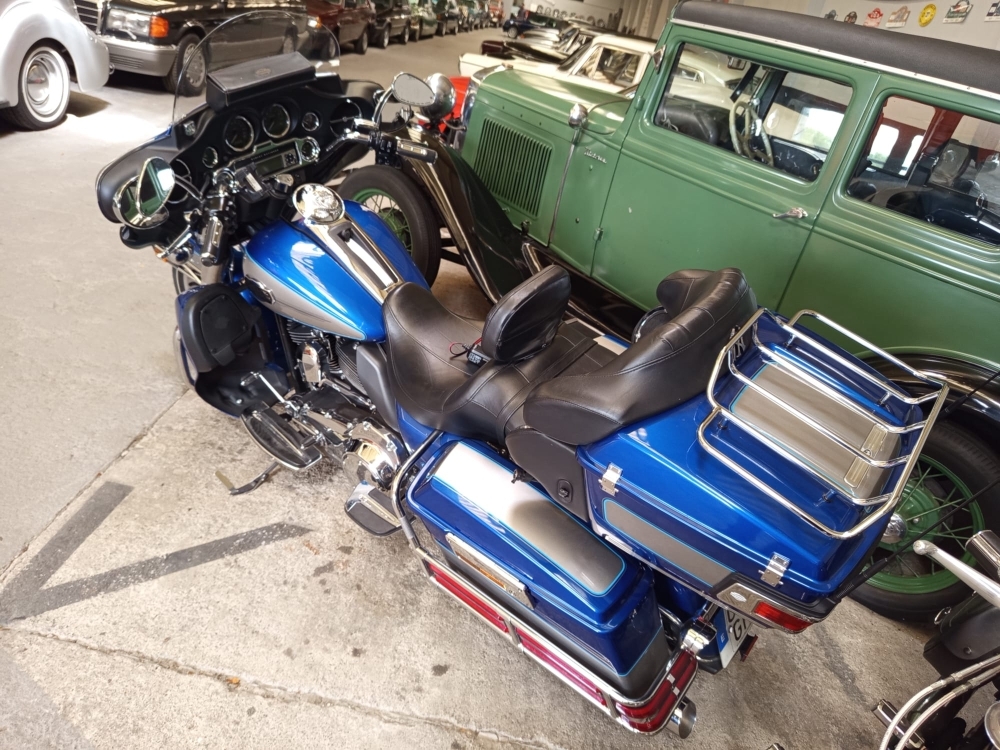 HARLEY DAVIDSON ELECTRA ULTRA GLADE