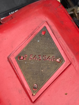 RENAULT 