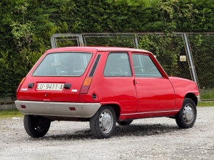 RENAULT 
