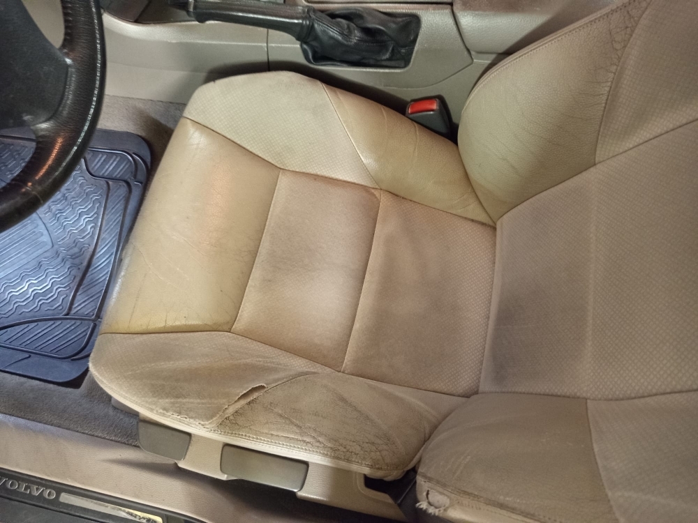 VOLVO S 60