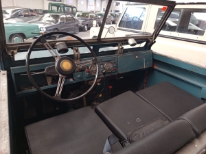 LAND ROVER 