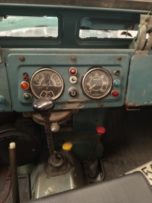 LAND ROVER 