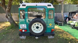 LAND ROVER 